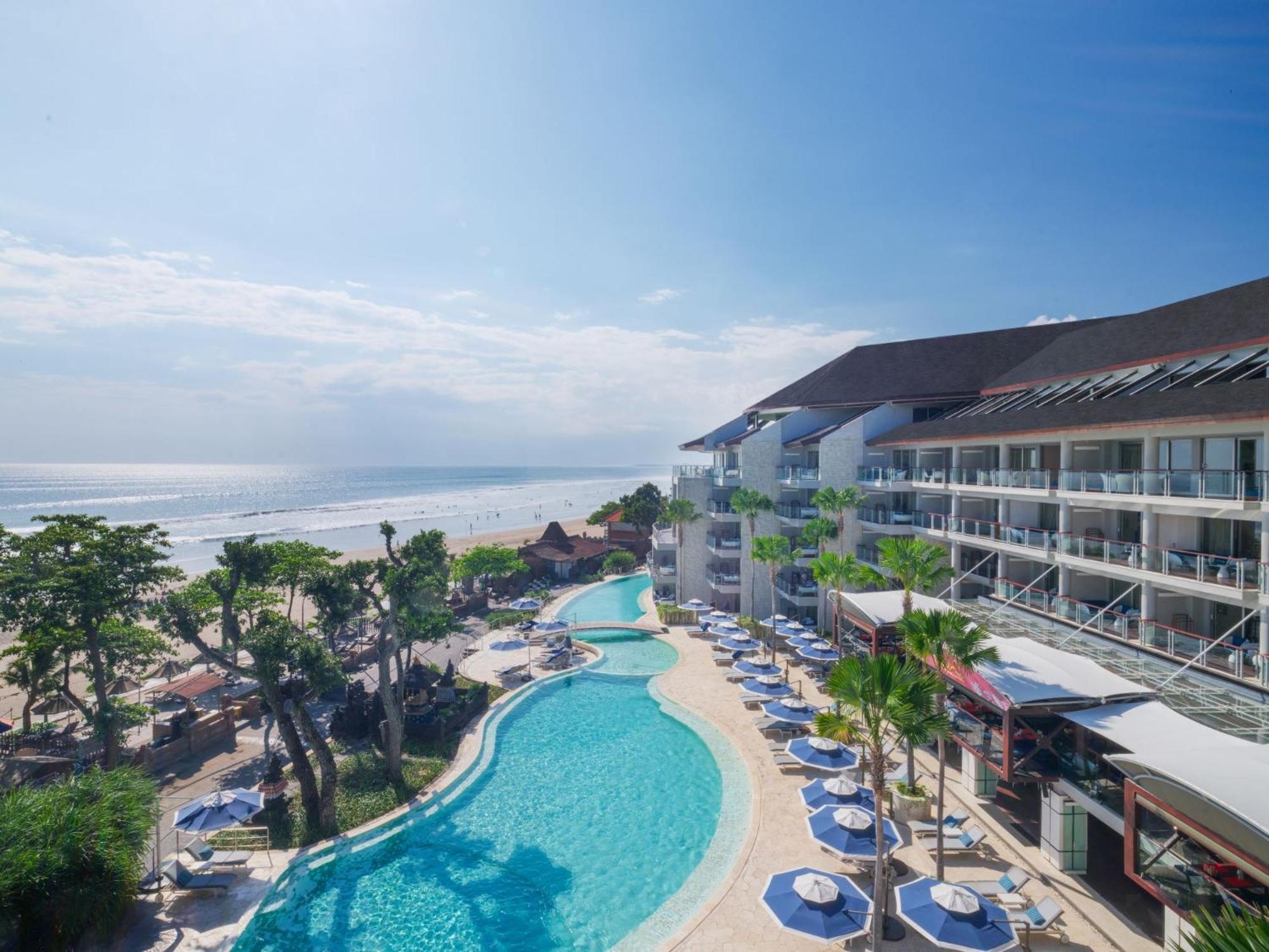 塞米亚克双六豪华酒店 外观 照片 The swimming pool at the hotel